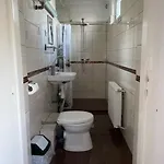 Arnold Apartmanhaz Apartment Buk