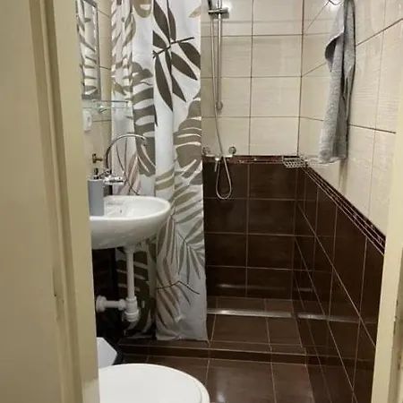 Appartement Arnold Apartmanhaz *