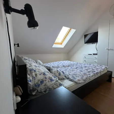 Arnold Apartmanhaz *