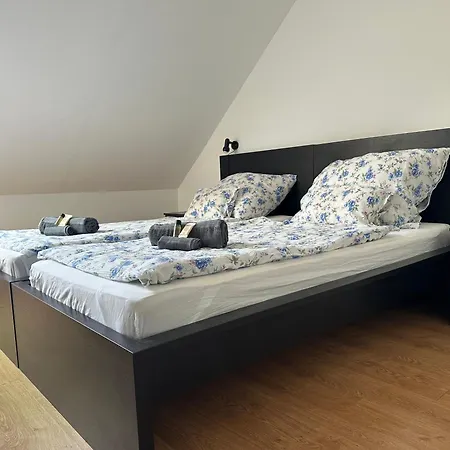 Arnold Apartmanhaz Apartment *