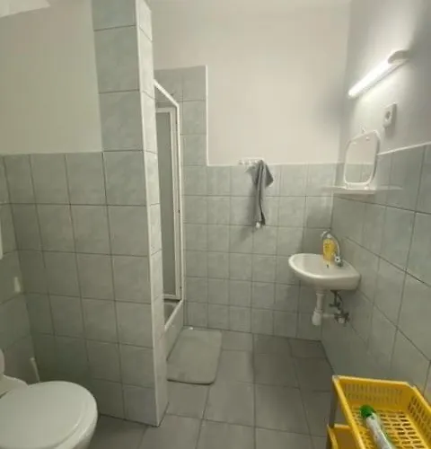 Arnold Apartmanhaz Apartment Buk