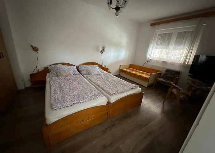 Arnold Apartmanhaz * Bük